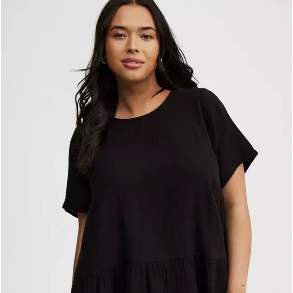 TORRID Black Tiered Women's 2X Top NWT - Picture 4 of 6